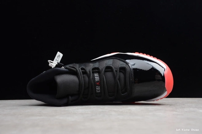1st Kicks Shoes 378037-010 Retro Jordan (2012) Bred 11 Air 0710